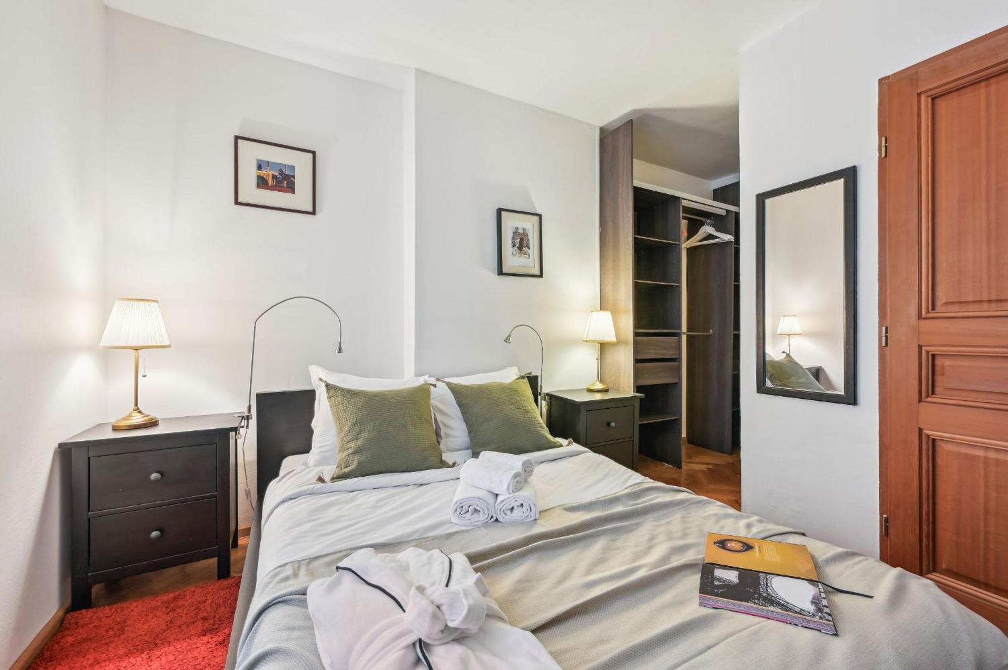 Eiffel Tower & Hotel Des Invalides - 1Br - Cityapartmentstay 파리 외부 사진