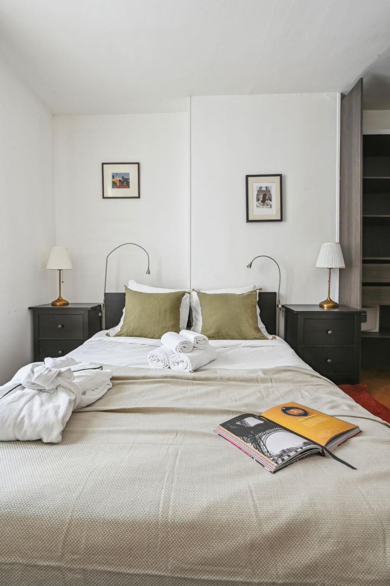 Eiffel Tower & Hotel Des Invalides - 1Br - Cityapartmentstay 파리 외부 사진